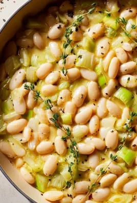Creamy butter beans with leeks served in a bowl