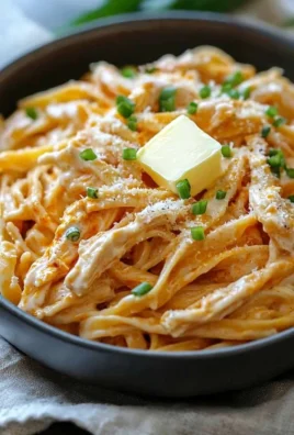 Creamy Buffalo Chicken Alfredo Pasta with spicy chicken and fettuccine noodles
