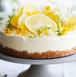 Easy no bake lemon cheesecake topped with fresh lemon slices
