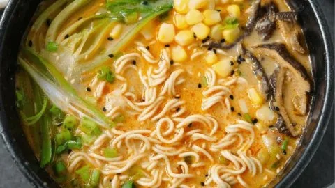 Easy One-Pot Spicy Miso Ramen (Vegan)