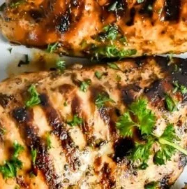 Delicious Mediterranean chicken marinade recipe for flavorful and juicy chicken.